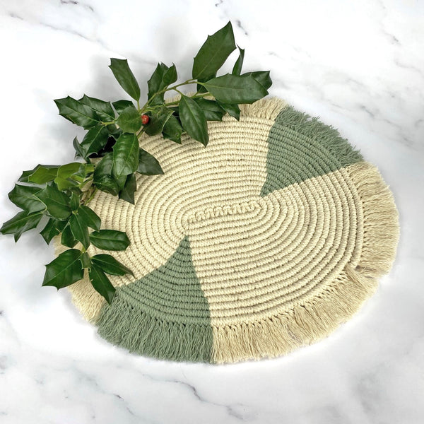 Macrame Coil Table Mat